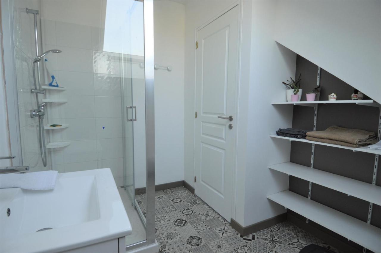 Appartement Moderne Avec Terrasse A 500M De La Mer Courseulles-sur-Mer Exteriör bild