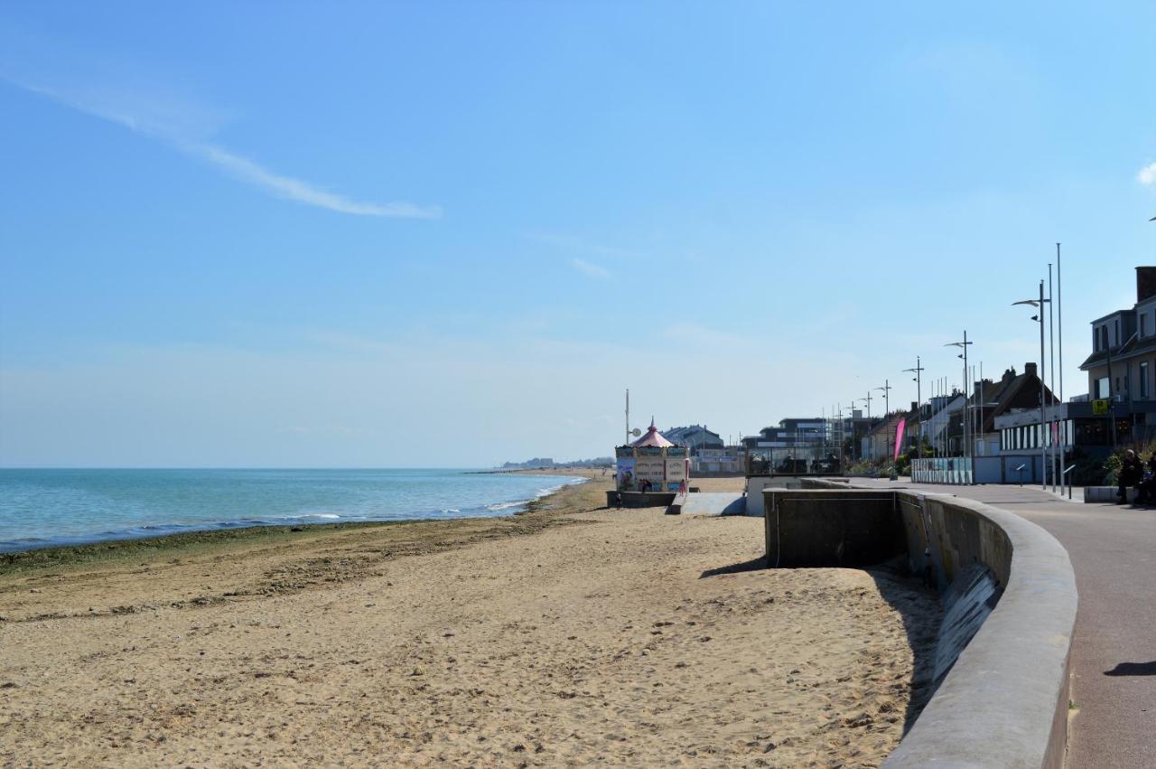 Appartement Moderne Avec Terrasse A 500M De La Mer Courseulles-sur-Mer Exteriör bild